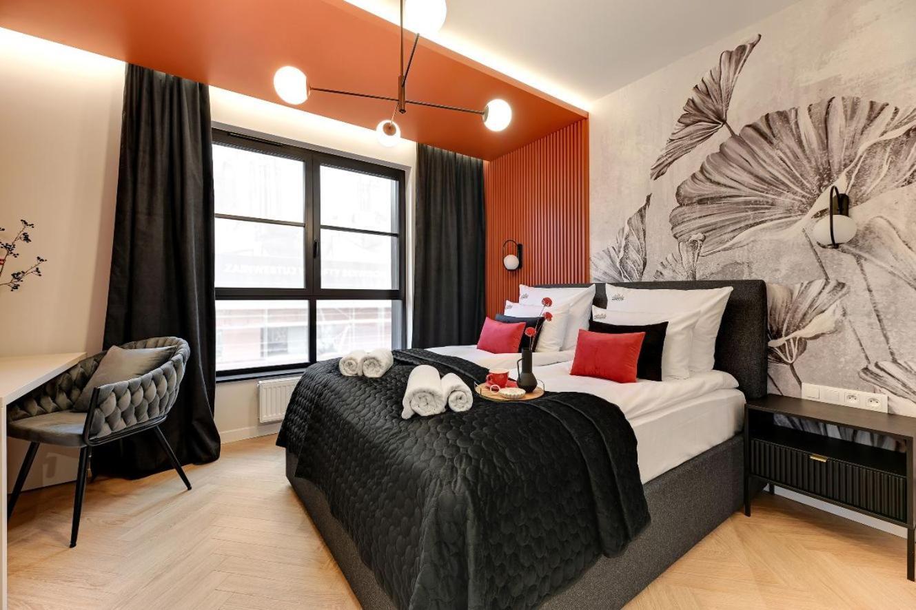 Doki Living - Foodhall & Parking By Downtown Apartments Gdansk Dış mekan fotoğraf
