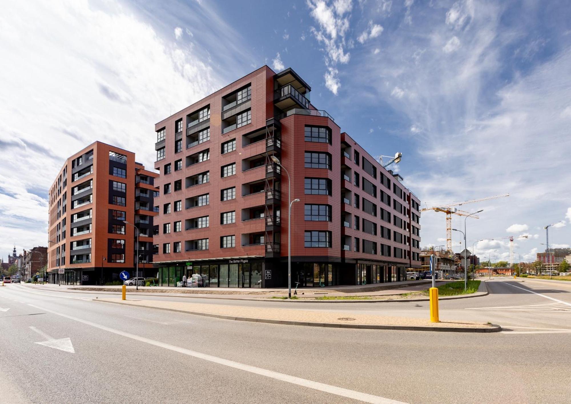Doki Living - Foodhall & Parking By Downtown Apartments Gdansk Dış mekan fotoğraf