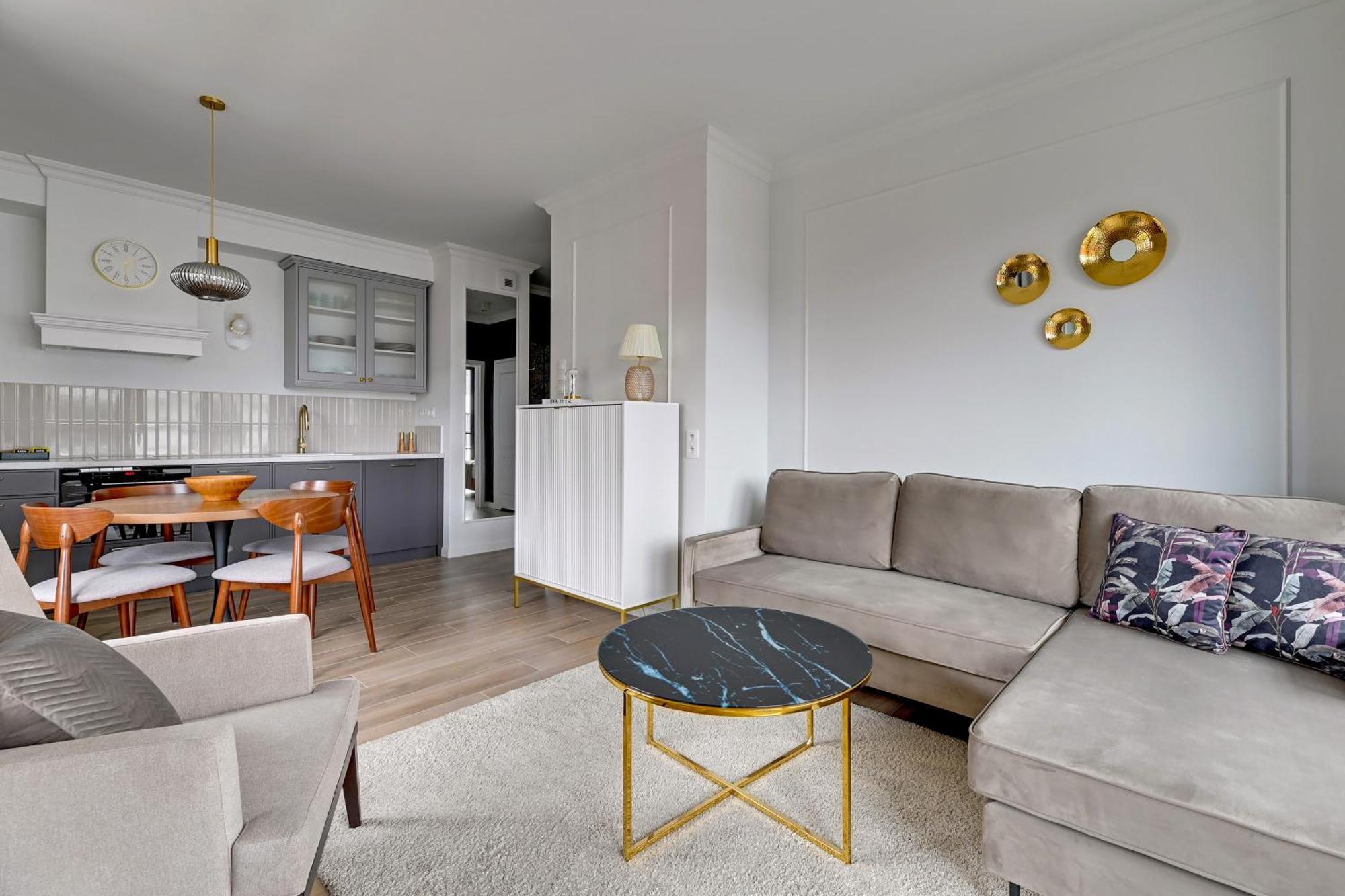 Doki Living - Foodhall & Parking By Downtown Apartments Gdansk Dış mekan fotoğraf