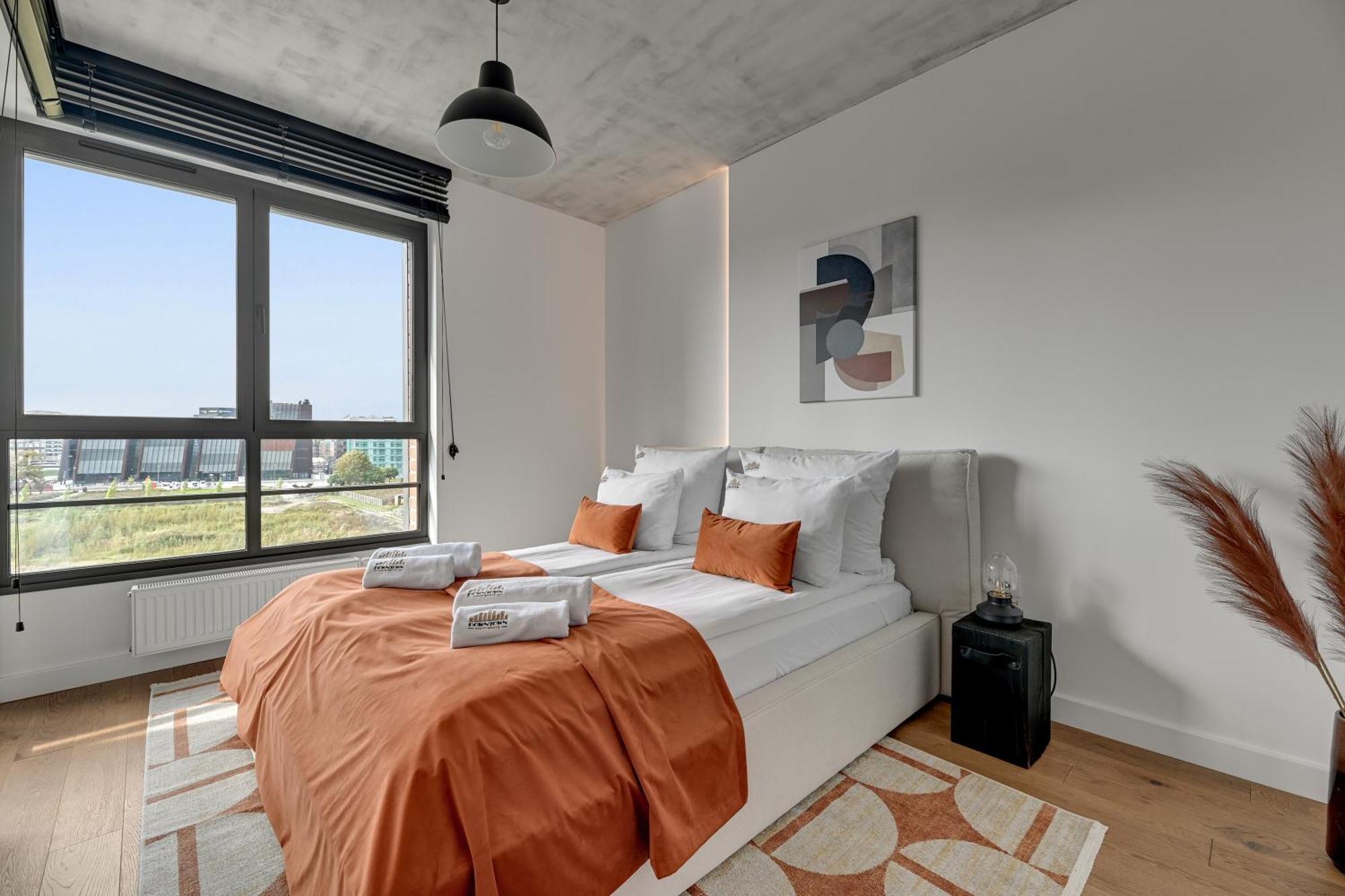 Doki Living - Foodhall & Parking By Downtown Apartments Gdansk Dış mekan fotoğraf