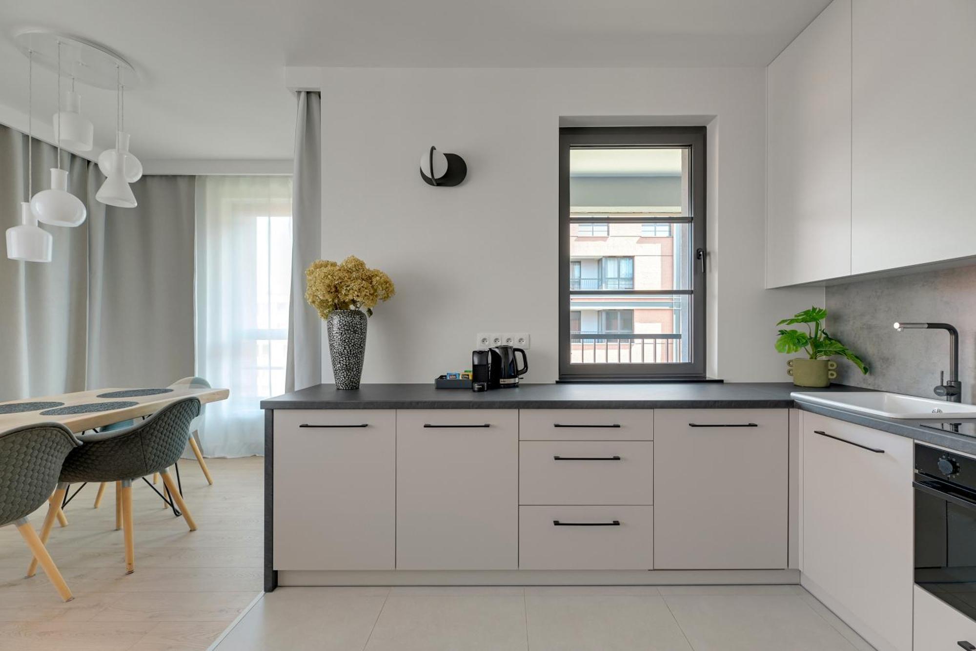 Doki Living - Foodhall & Parking By Downtown Apartments Gdansk Dış mekan fotoğraf